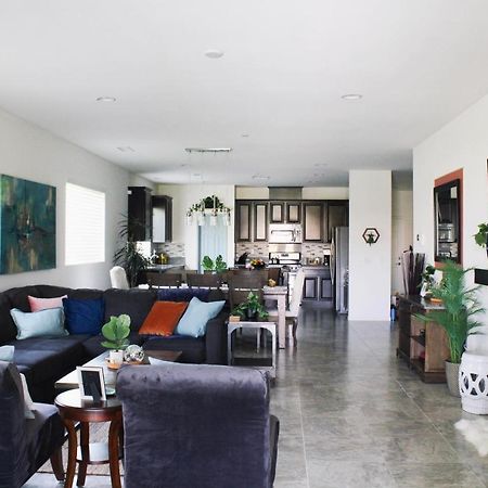 Entire Bungalow W/ Private Pool Near Palm Springs! Indio Eksteriør billede