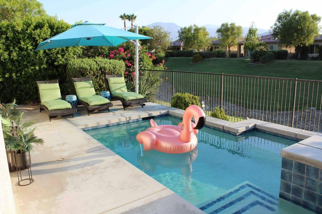 Entire Bungalow W/ Private Pool Near Palm Springs! Indio Eksteriør billede