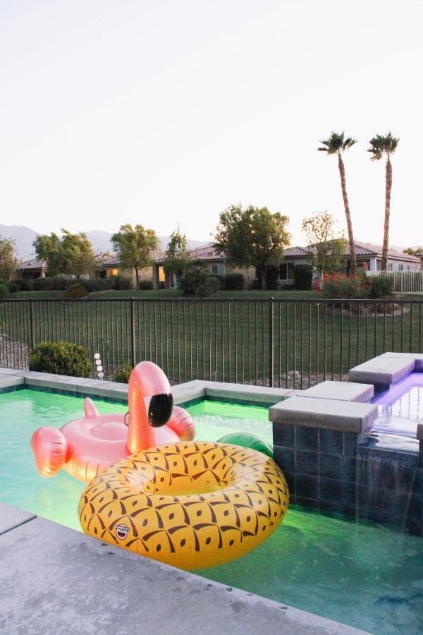 Entire Bungalow W/ Private Pool Near Palm Springs! Indio Eksteriør billede